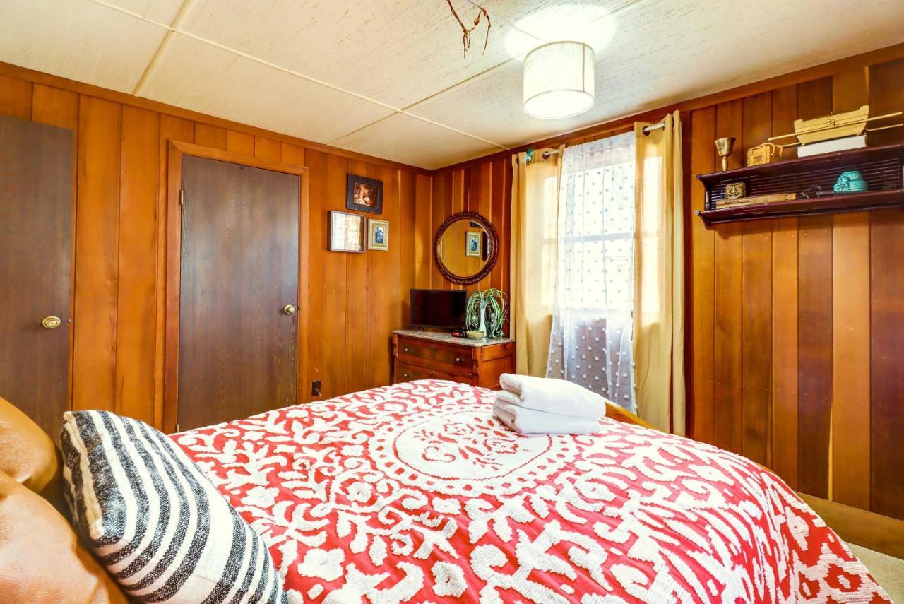 Pet-Friendly Gouldsboro Home At Big Bass Lake Exterior foto