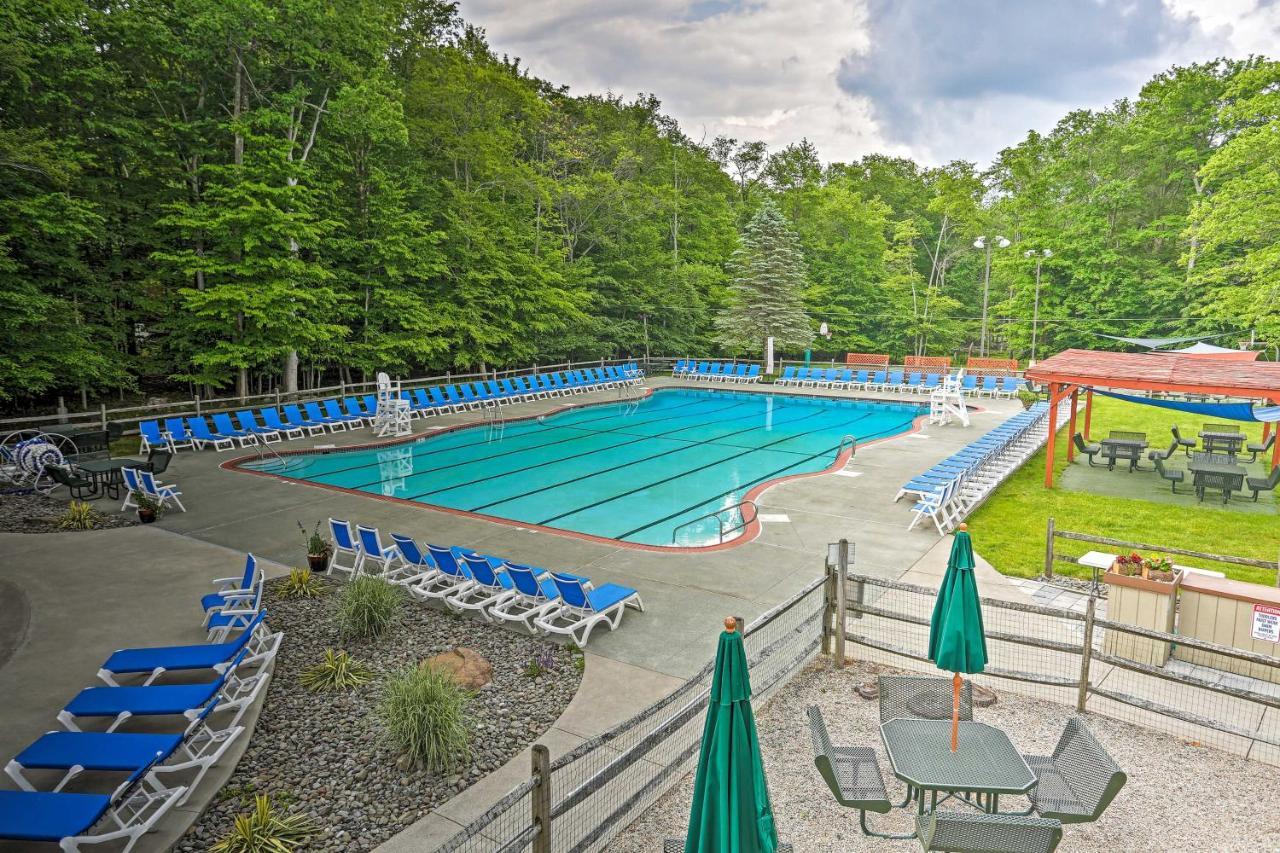 Pet-Friendly Gouldsboro Home At Big Bass Lake Exterior foto