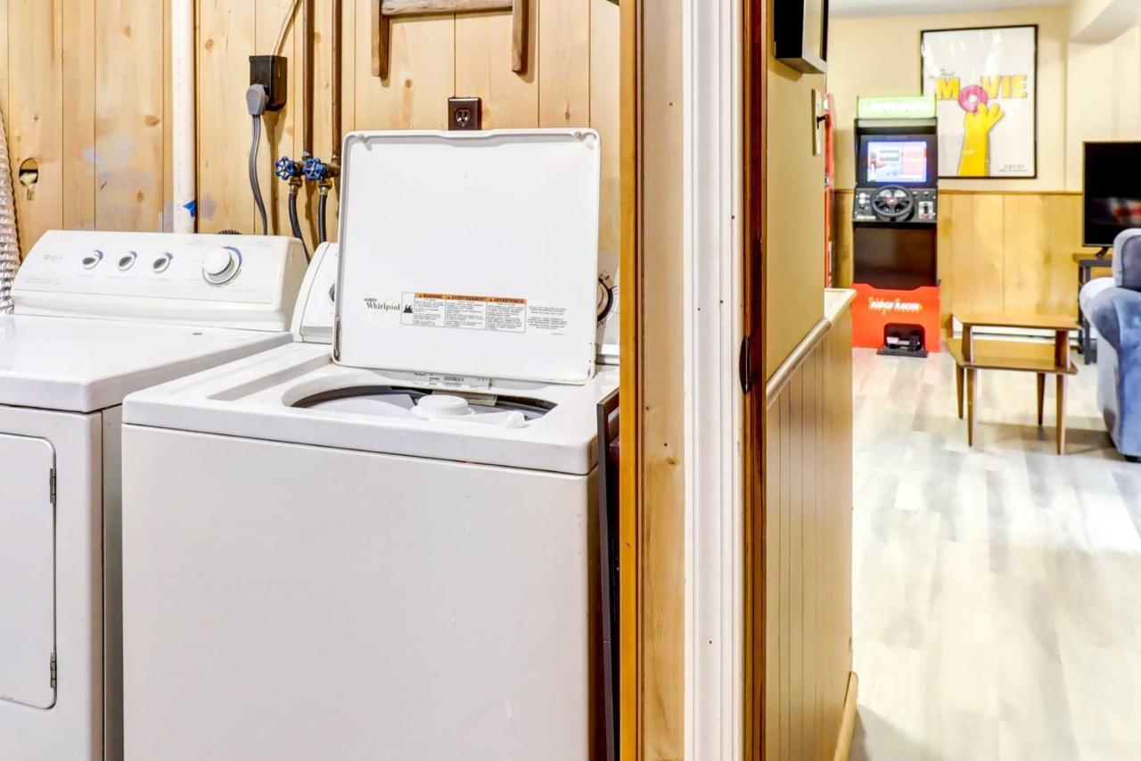 Pet-Friendly Gouldsboro Home At Big Bass Lake Exterior foto